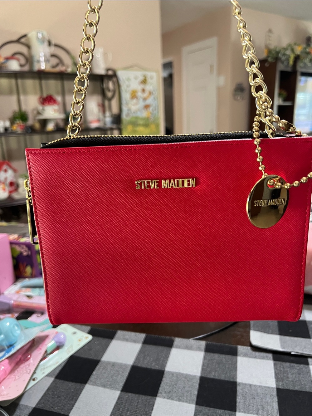 NWOT STEVE MADDEN Red Crossbody Bag with Gold Chain Accent